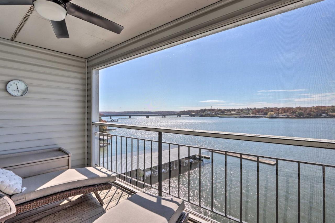 Sunny Osage Beach With Balcony And Lakefront View Eksteriør billede